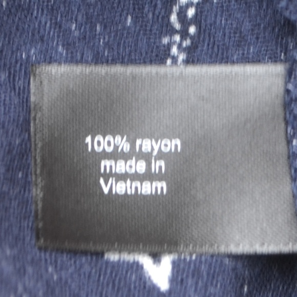 NWT Lane Bryant 16, 18 Shooting Start Print Blouse - Picture 7 of 7